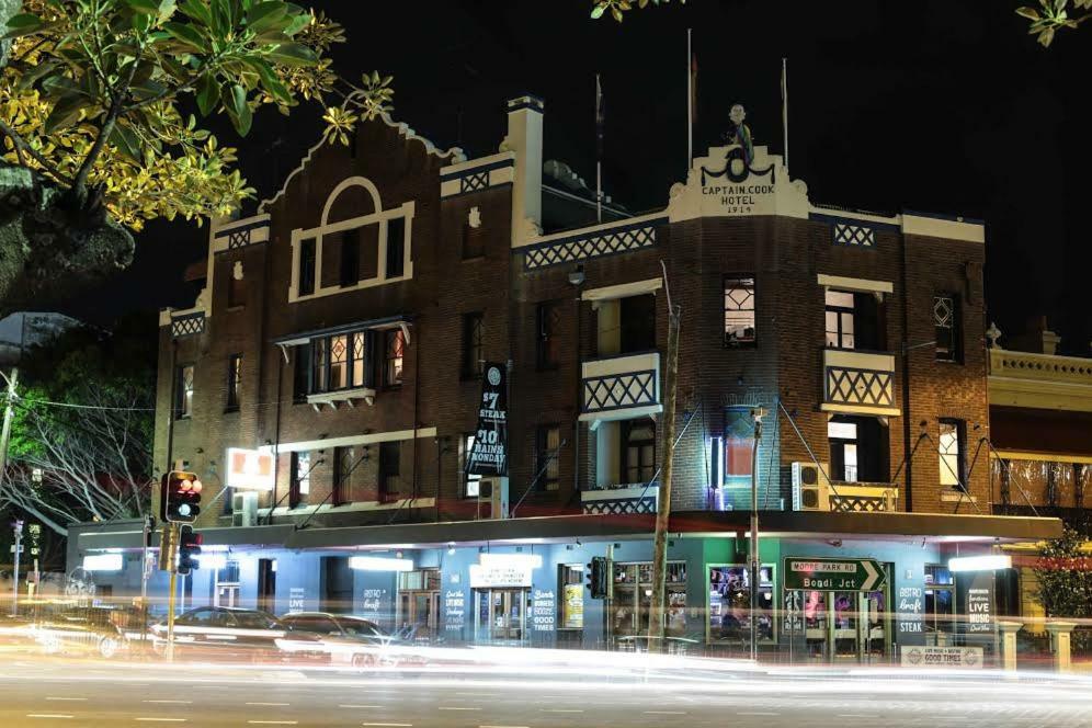 Bert'S Backpackers Hostel Sydney Exterior photo